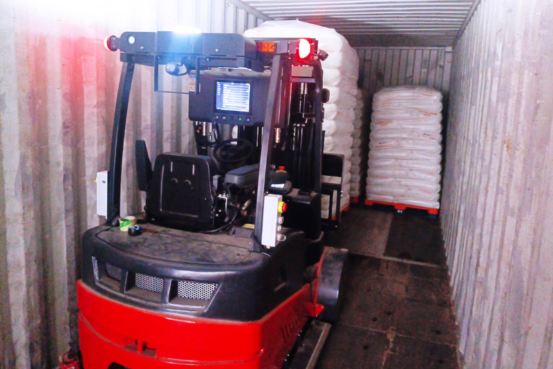 AGV loading and unloading system 