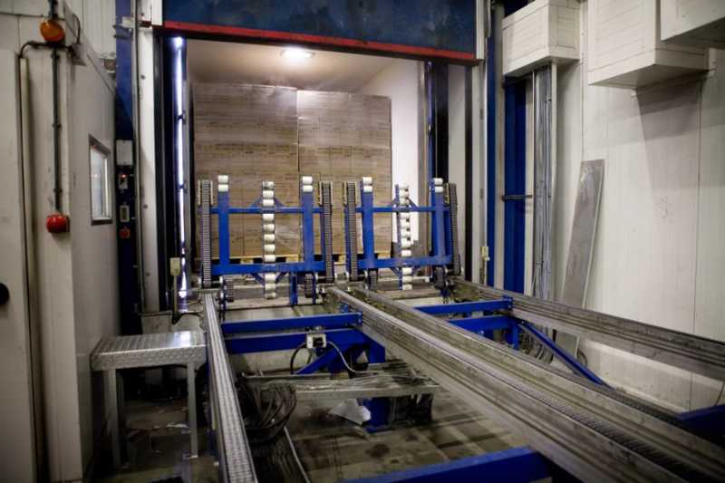 Chain Conveyor System 